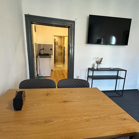 Apartment Goethe In Der Goettinger Innenstadt Gottingen Luaran gambar